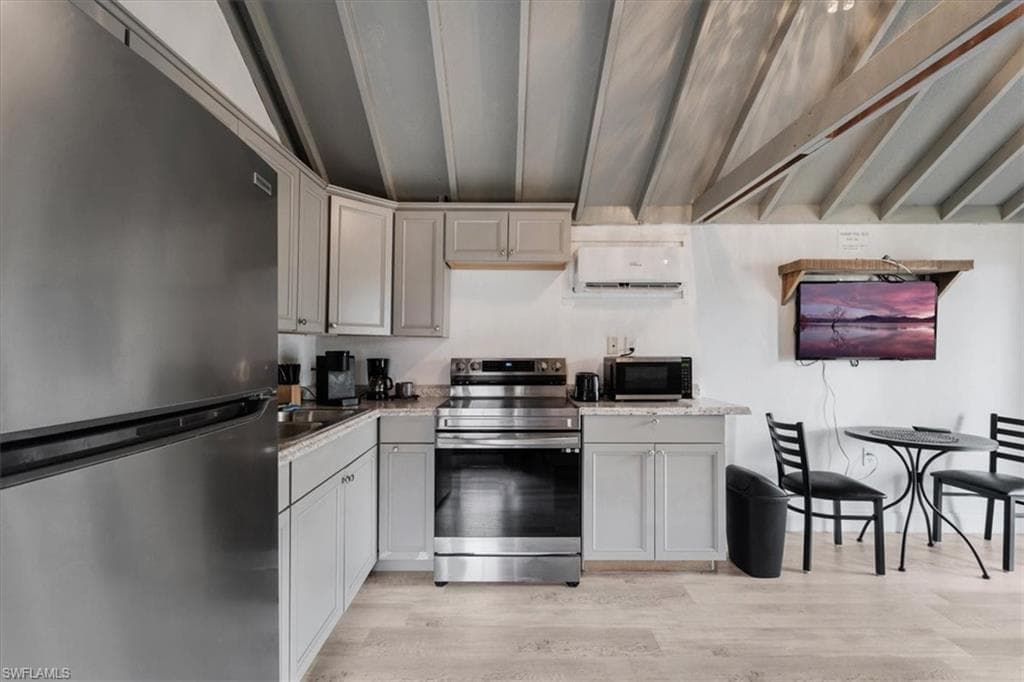 825 Copeland Ave S 3, Everglades City, FL 34108-4