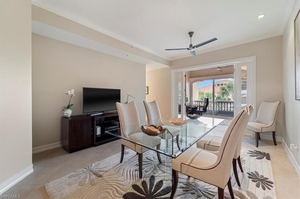 1845 Les Chateaux Blvd 302, Naples, FL 34109-23