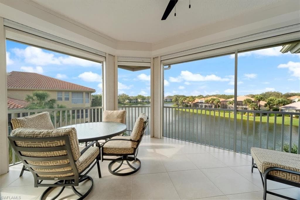 1845 Les Chateaux Blvd 302, Naples, FL 34109-41