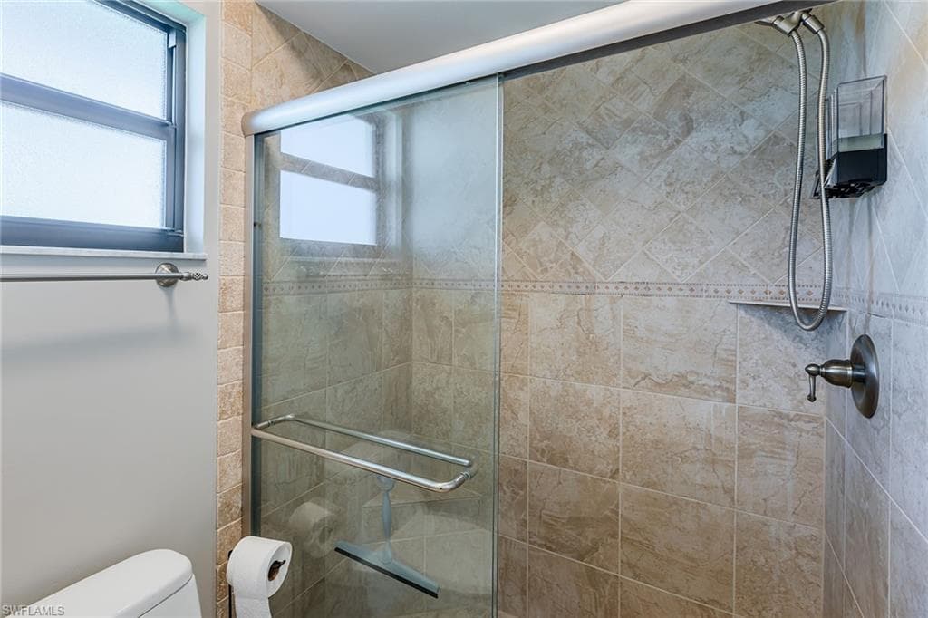 1711 Canary Ct, Marco Island, FL 34145-14