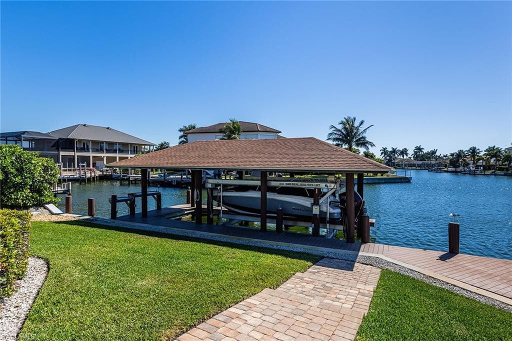 1711 Canary Ct, Marco Island, FL 34145-23