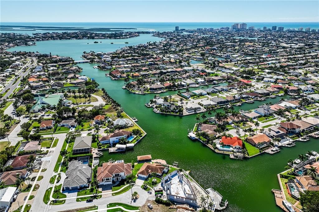 1711 Canary Ct, Marco Island, FL 34145-32