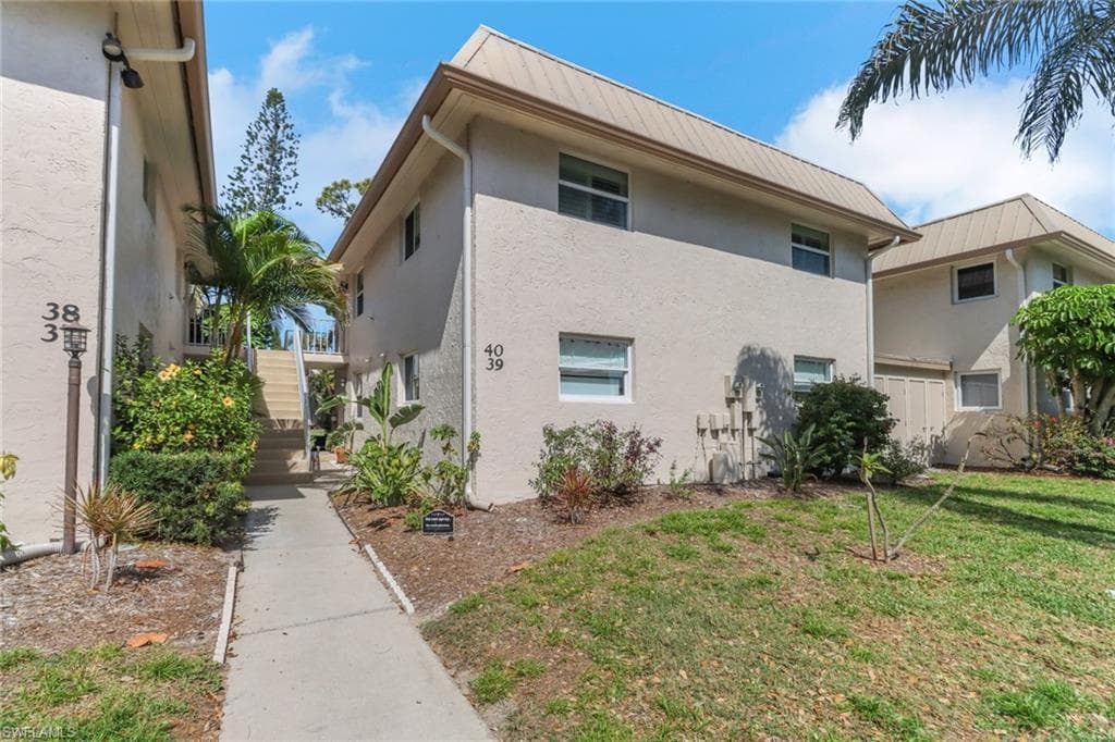 1549 Sandpiper St 39, Naples, FL 34102-13