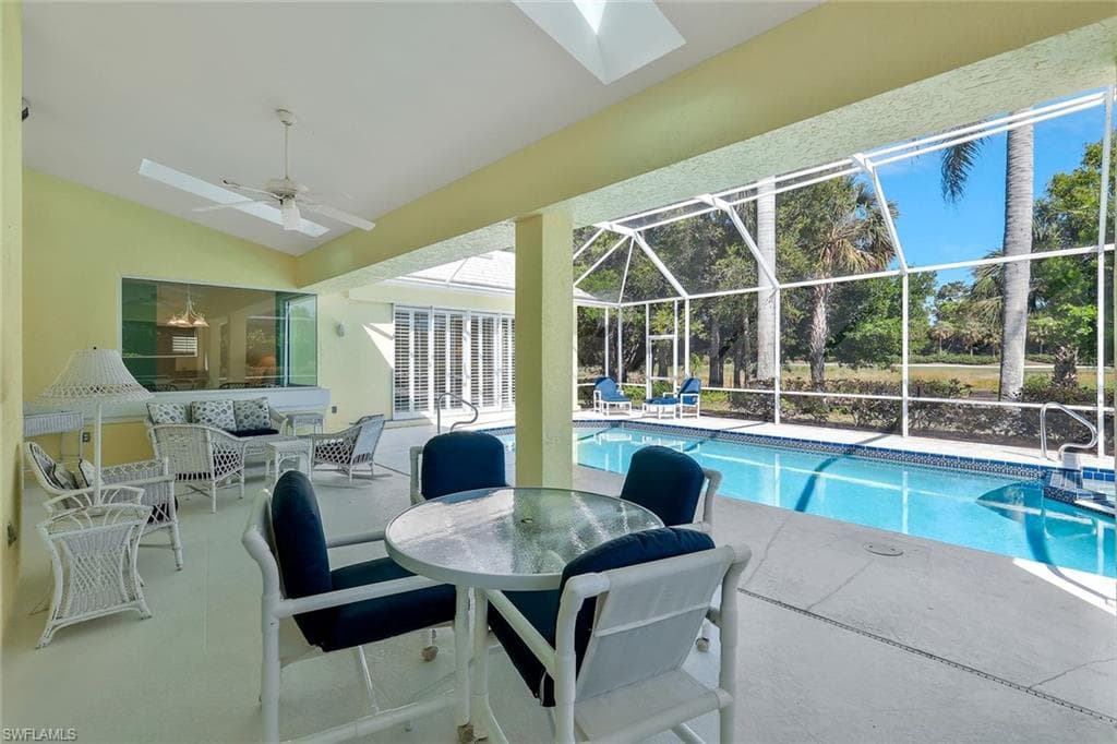 815 Ashburton Dr, Naples, FL 34110-15