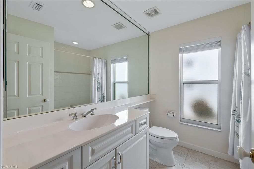 815 Ashburton Dr, Naples, FL 34110-28