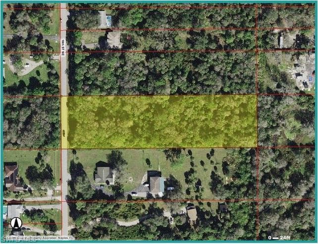 320 16th St NE, Naples, FL 34120-1