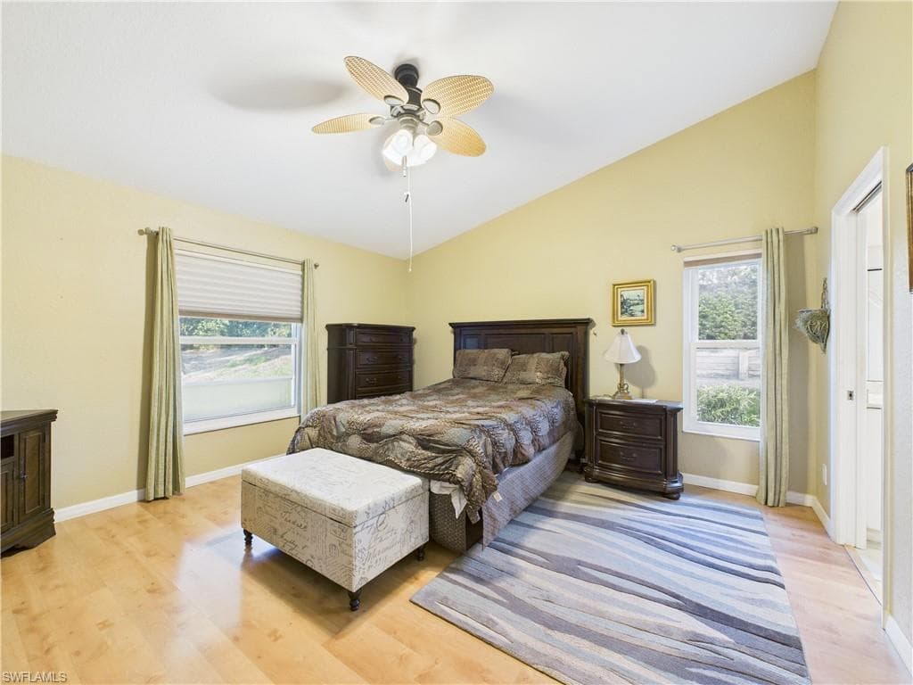 1704 Royal Cir 602, Naples, FL 34112-19