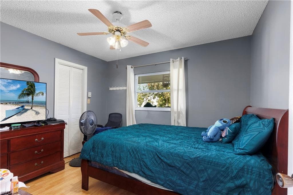 3112 52nd Ter SW, Naples, Fl 34116-10
