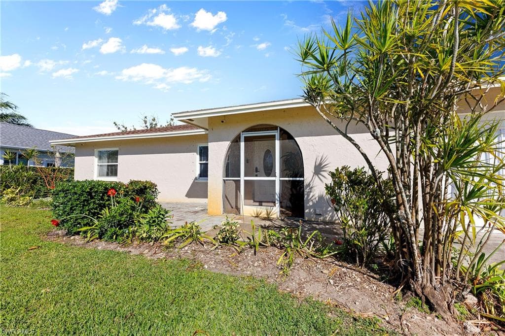 3112 52nd Ter SW, Naples, Fl 34116-4