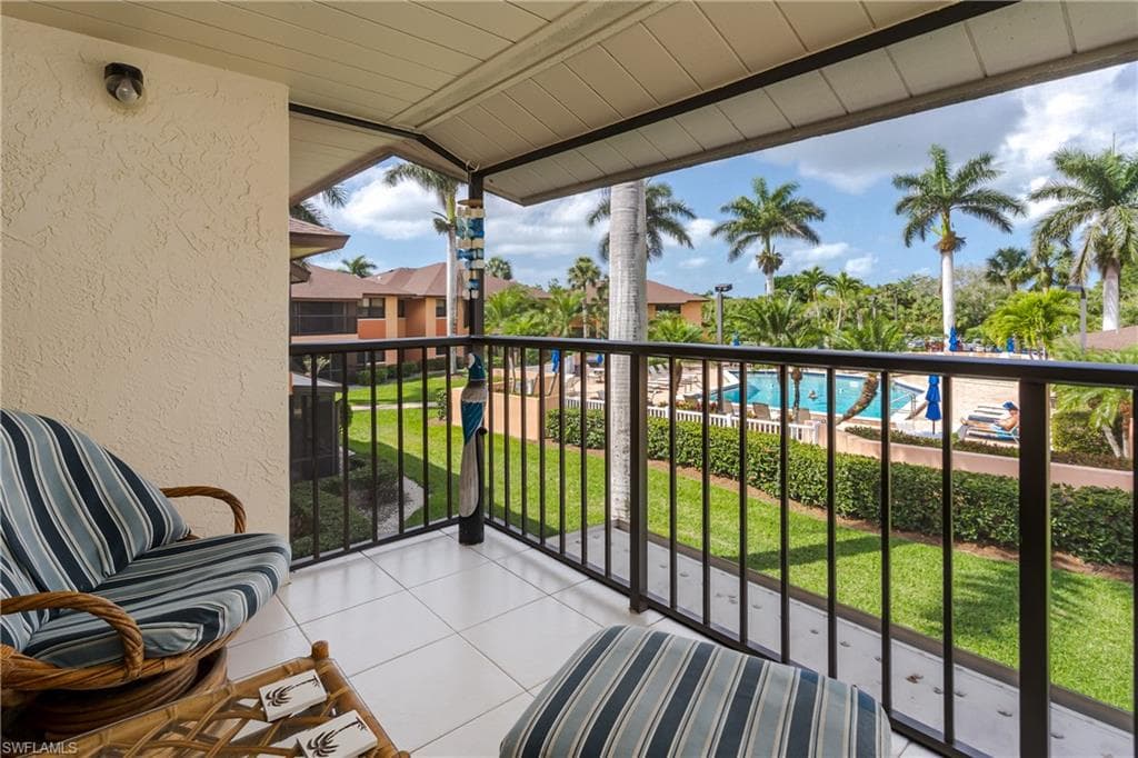 1514 Mainsail Dr 4, Naples, FL 34114-11