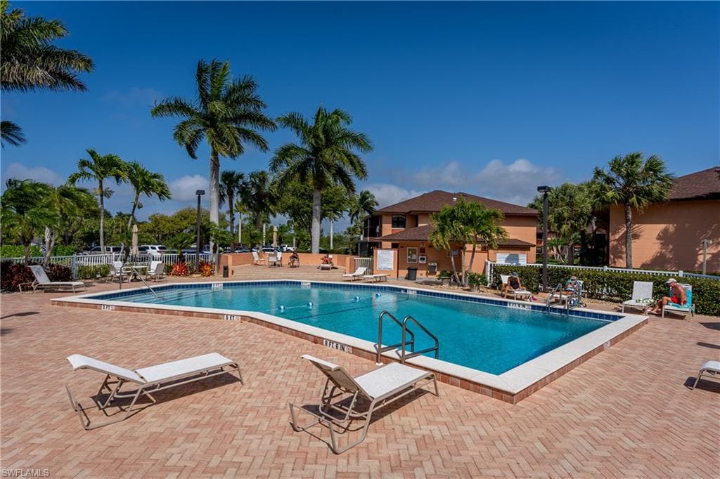 1514 Mainsail Dr 4, Naples, FL 34114-12