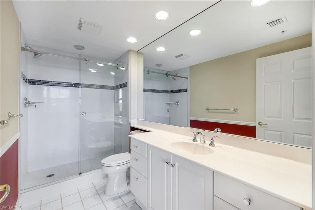 425 Dockside Dr 604, Naples, FL 34110-27