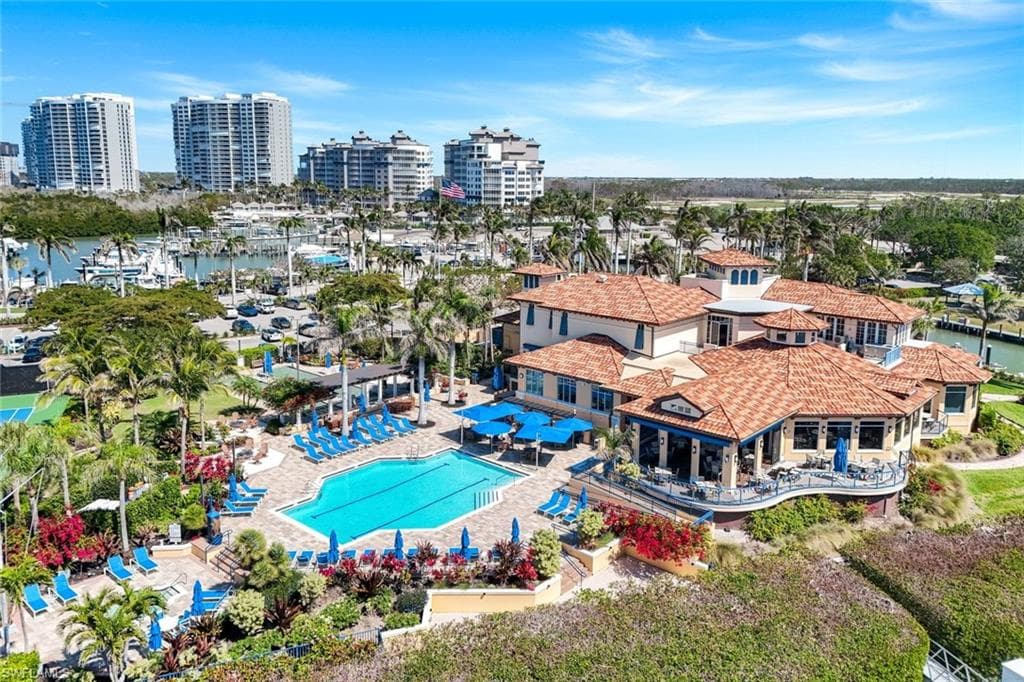 425 Dockside Dr 604, Naples, FL 34110-38