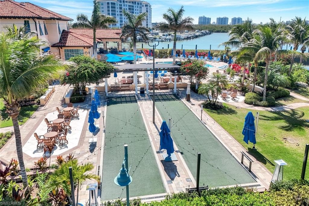 425 Dockside Dr 604, Naples, FL 34110-43