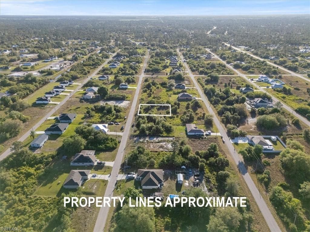 820 Casper Yost St E, Lehigh Acres, FL 33974-7