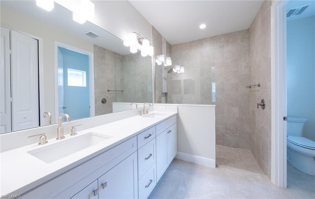 4596 Centaurus Cir, Naples, FL 34120-10