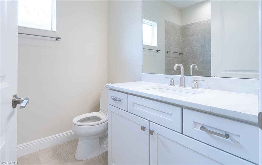 4596 Centaurus Cir, Naples, FL 34120-16