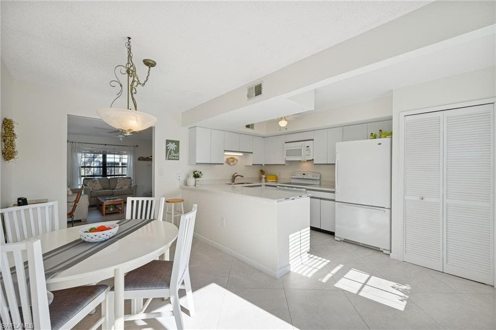 138 Marco Villas Dr V5, Marco Island, FL 34145-18