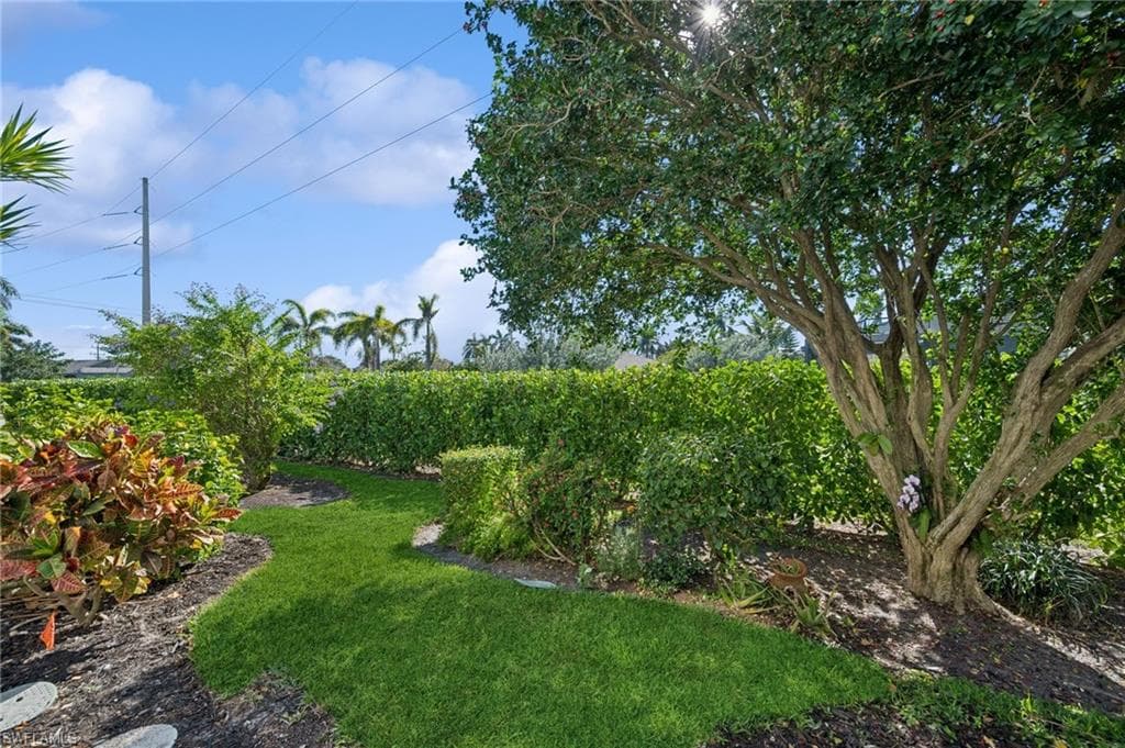138 Marco Villas Dr V5, Marco Island, FL 34145-29