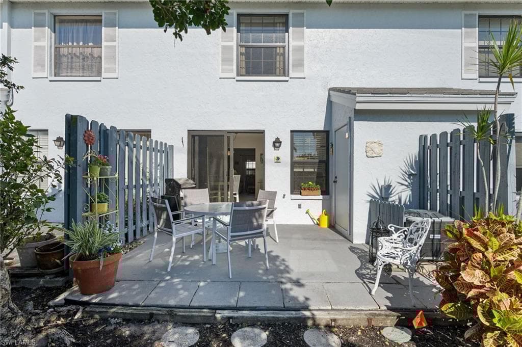138 Marco Villas Dr V5, Marco Island, FL 34145-30