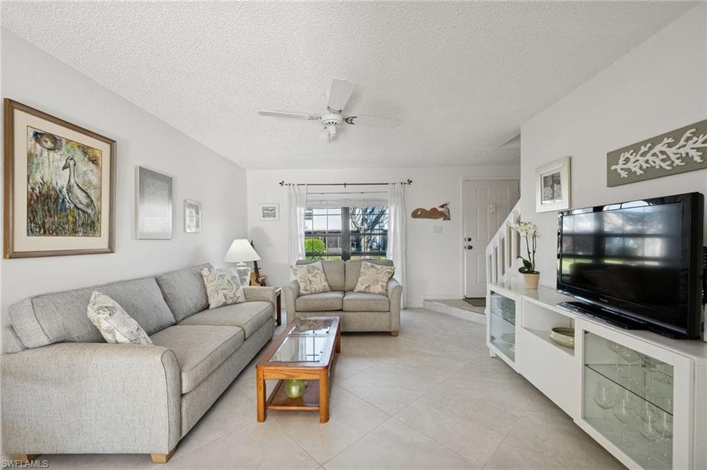 138 Marco Villas Dr V5, Marco Island, FL 34145-5