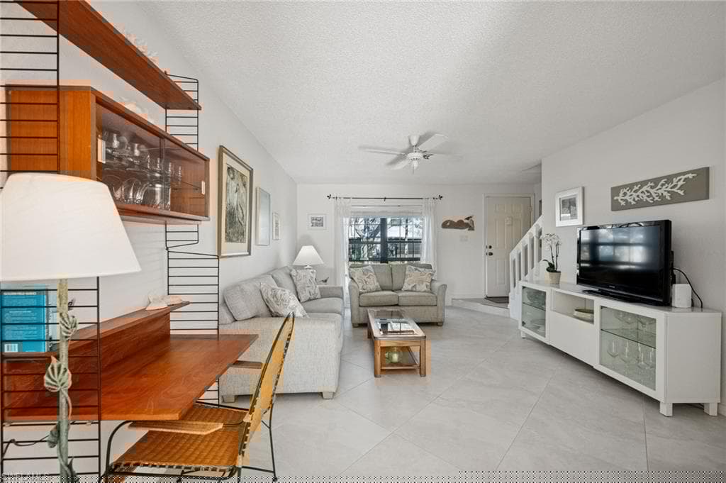 138 Marco Villas Dr V5, Marco Island, FL 34145-8