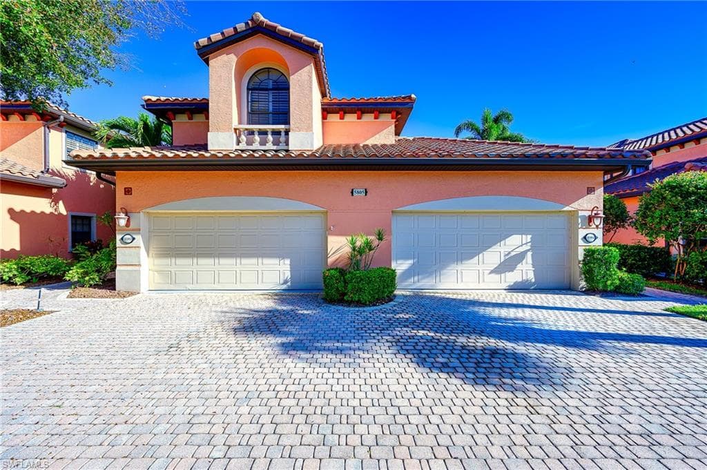5805 Grande Reserve Way 1102, Naples, FL 34110-1