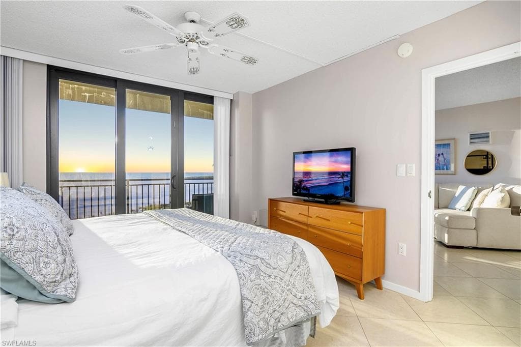 180 Seaview Ct 515, Marco Island, FL 34145-11