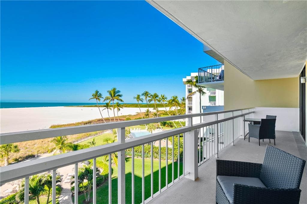 180 Seaview Ct 515, Marco Island, FL 34145-18