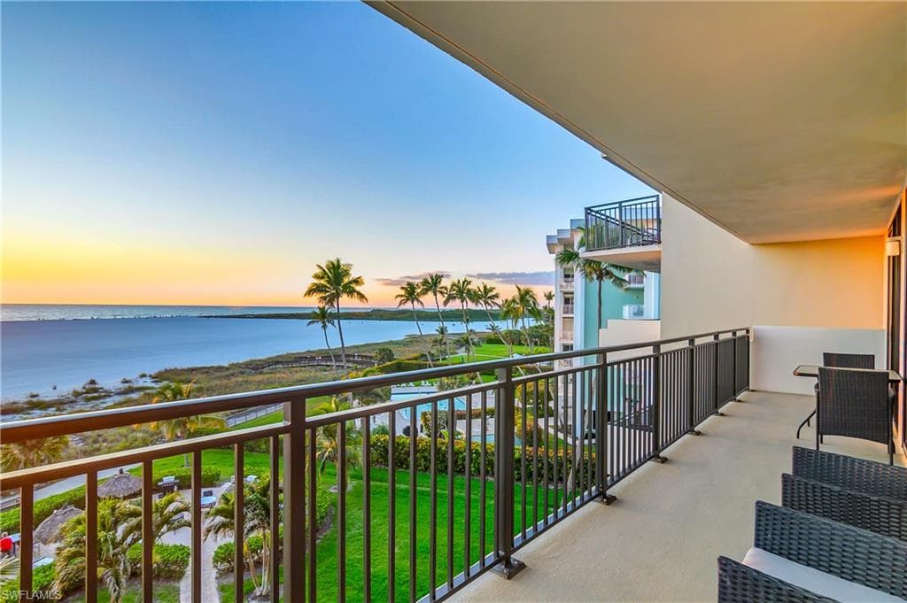 180 Seaview Ct 515, Marco Island, FL 34145-20