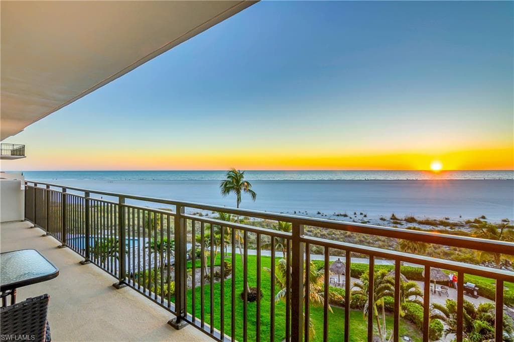 180 Seaview Ct 515, Marco Island, FL 34145-2