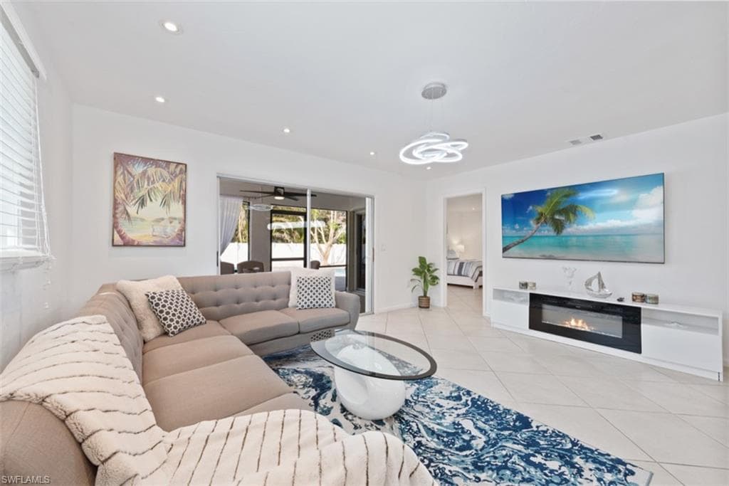 575 97th Ave N, Naples, FL 34108-15