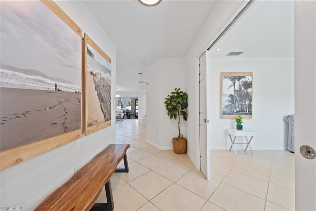 575 97th Ave N, Naples, FL 34108-5
