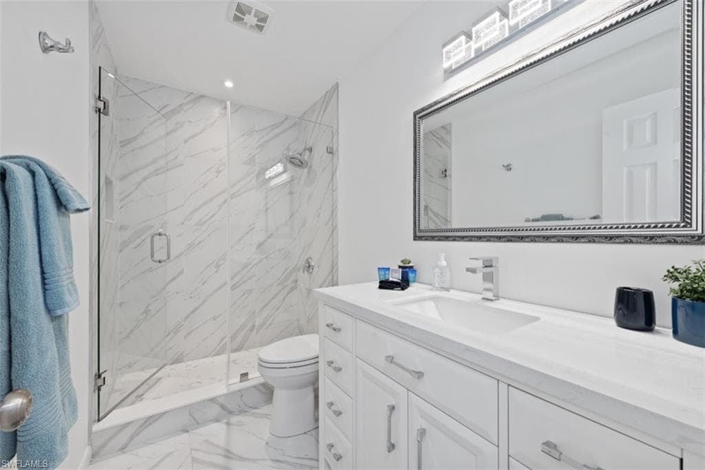 575 97th Ave N, Naples, FL 34108-7