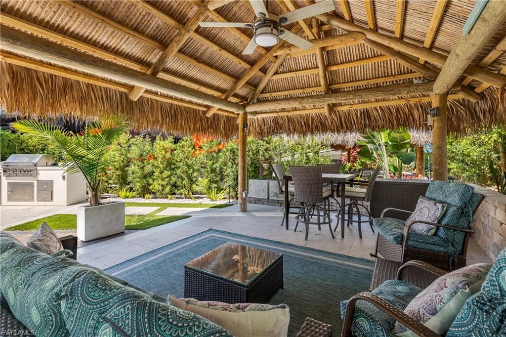 13570 Snapper Ln, Naples, FL 34114-4