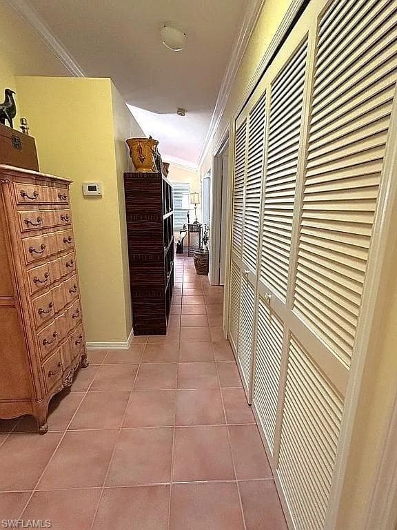1184 Jardin Dr, Naples, FL 34104-19