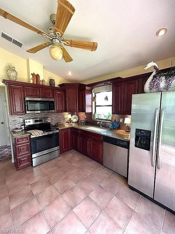 1184 Jardin Dr, Naples, FL 34104-5