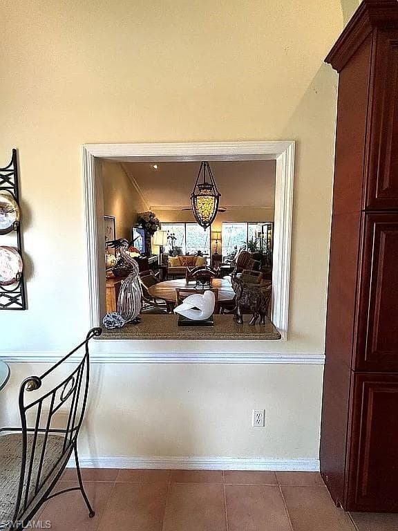 1184 Jardin Dr, Naples, FL 34104-7