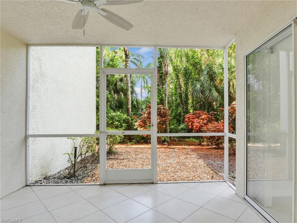 15405 Cedarwood Ln 104, Naples, FL 34110-20