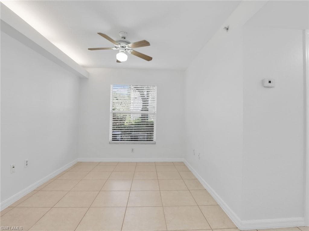 15405 Cedarwood Ln 104, Naples, FL 34110-25
