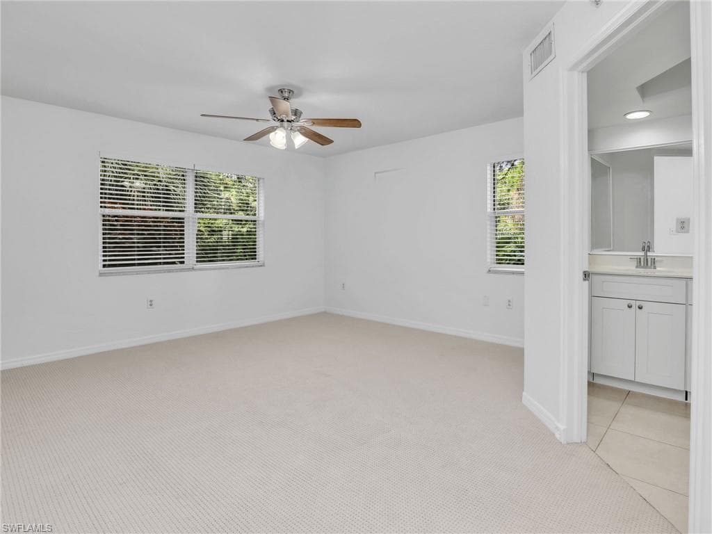 15405 Cedarwood Ln 104, Naples, FL 34110-28