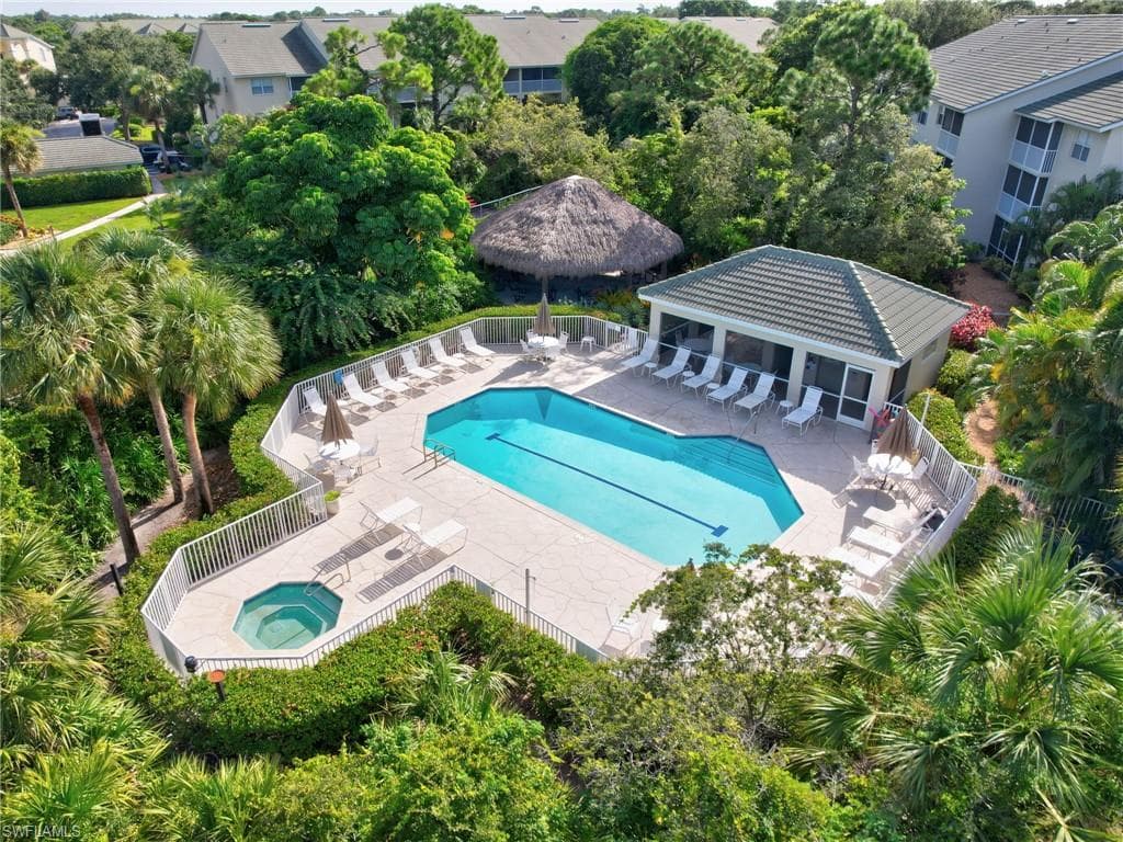 15405 Cedarwood Ln 104, Naples, FL 34110-43