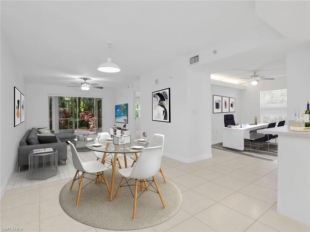 15405 Cedarwood Ln 104, Naples, FL 34110-7