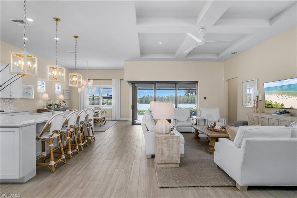 19053 Aqua Shore Dr, Fort Myers, FL 33913-8