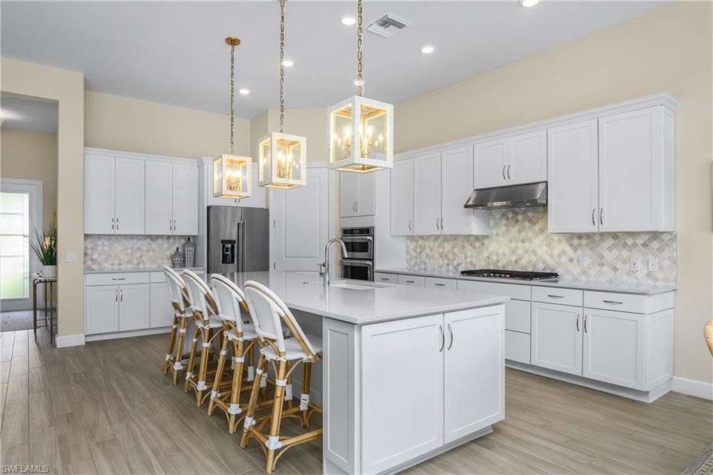 19053 Aqua Shore Dr, Fort Myers, FL 33913-14
