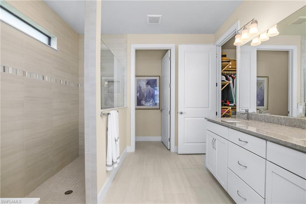 19053 Aqua Shore Dr, Fort Myers, FL 33913-28