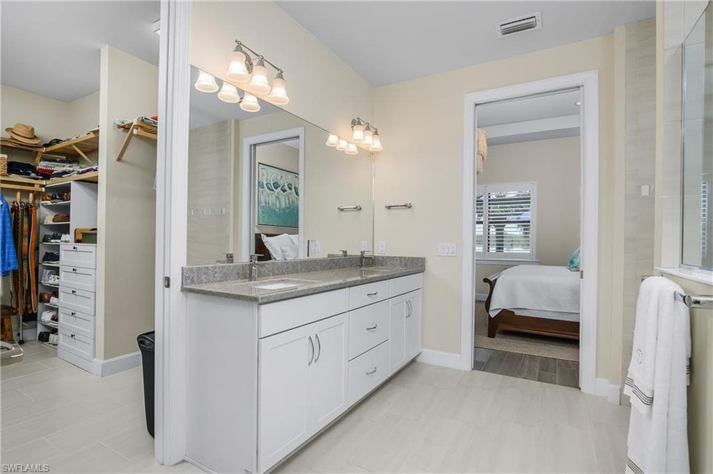 19053 Aqua Shore Dr, Fort Myers, FL 33913-29