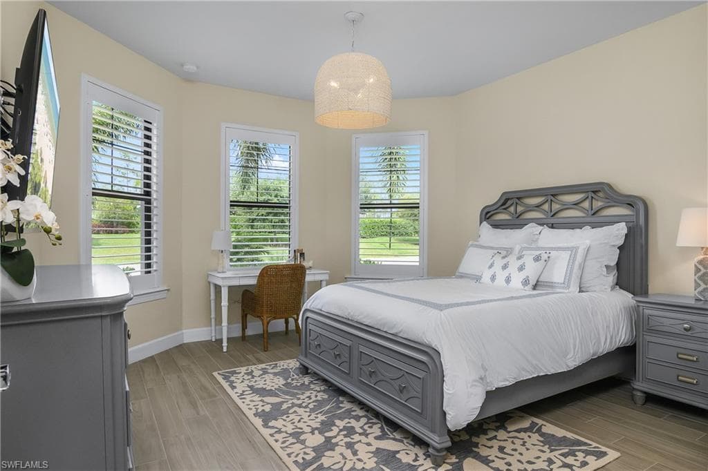 19053 Aqua Shore Dr, Fort Myers, FL 33913-31
