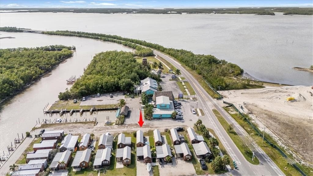 825 Copeland Ave Ln 4, Everglades City, FL 34110-6