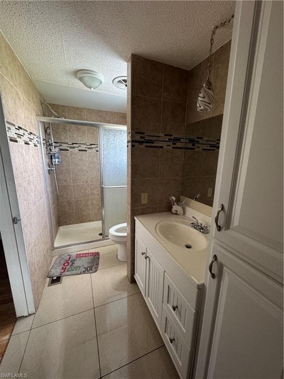 84 Enchanting Blvd, Naples, FL 34112-10